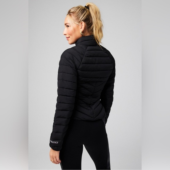 New - Fabletics Lightweight Adventure Jacket - Picture 2 of 4